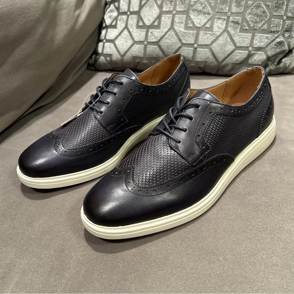 LA Milano Palmer Men’s Leather Navy Wingtip Oxfords Lace Dress Shoe Sz 10 1/2
